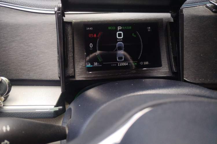 Used BYD Qin PLUS 2021 EV 500KM Premium Model Odometer Close Up