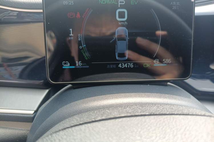 Used BYD Qin PLUS 2021 DM-i 55KM Flagship Model Odometer Close Up