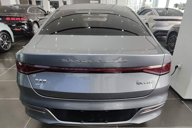 Used BYD Qin PLUS 2021 EV 500KM Luxury Model Rear
