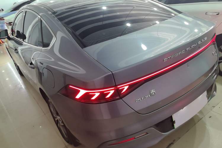 Used BYD Qin PLUS 2021 EV 500KM Luxury Model Rear Left 45 Deg