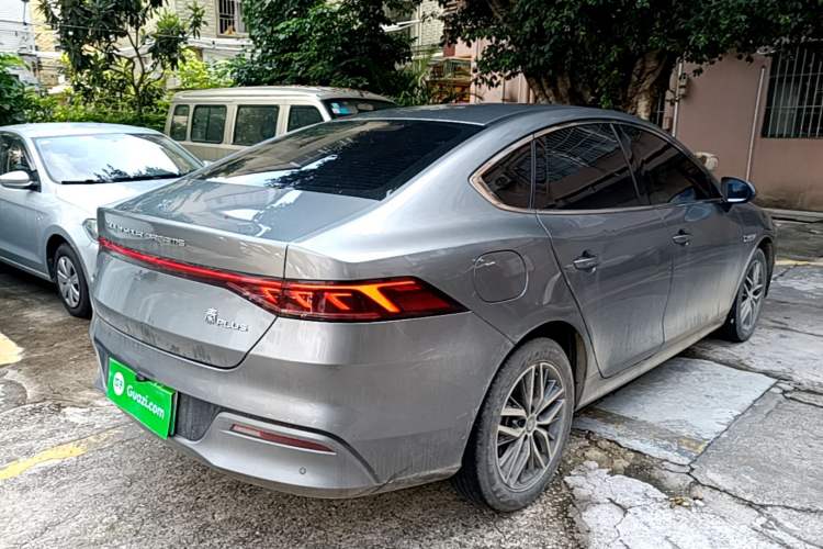 Used BYD Qin PLUS 2021 DM-i 55KM Flagship Model Rear Right 45 Deg