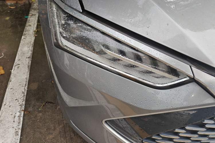 Used BYD Qin PLUS 2021 DM-i 55KM Flagship Model Right Front Headlight
