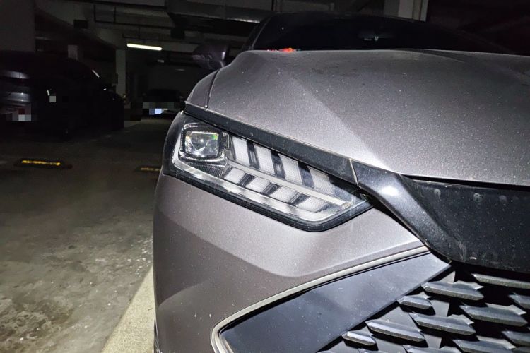 Used BYD Qin PLUS 2021 DM-i 55KM Flagship Model Right Front Headlight