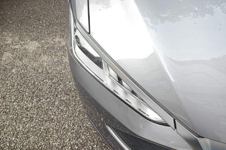 Used BYD Qin PLUS 2021 DM-i 120KM Prestige Model Right Front Headlight