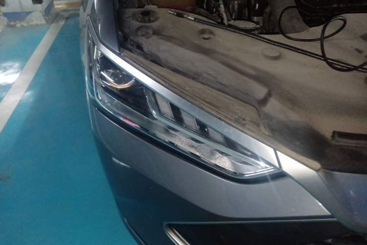 Used BYD Qin PLUS 2021 DM-i 55KM Flagship Model Right Front Headlight