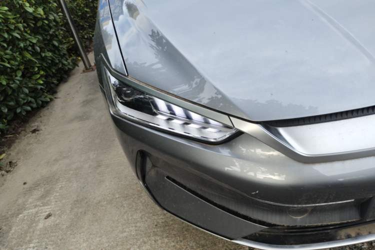 Used BYD Qin PLUS 2021 EV 500KM Premium Model Right Front Headlight