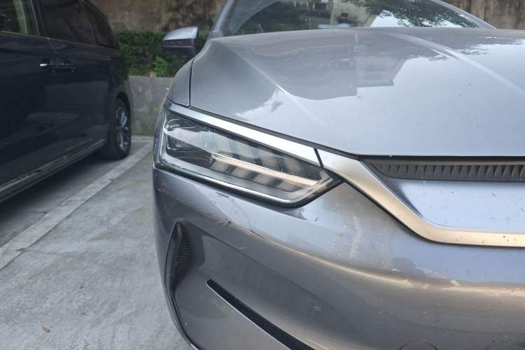 Used BYD Qin PLUS 2021 EV 500KM Luxury Model Right Front Headlight