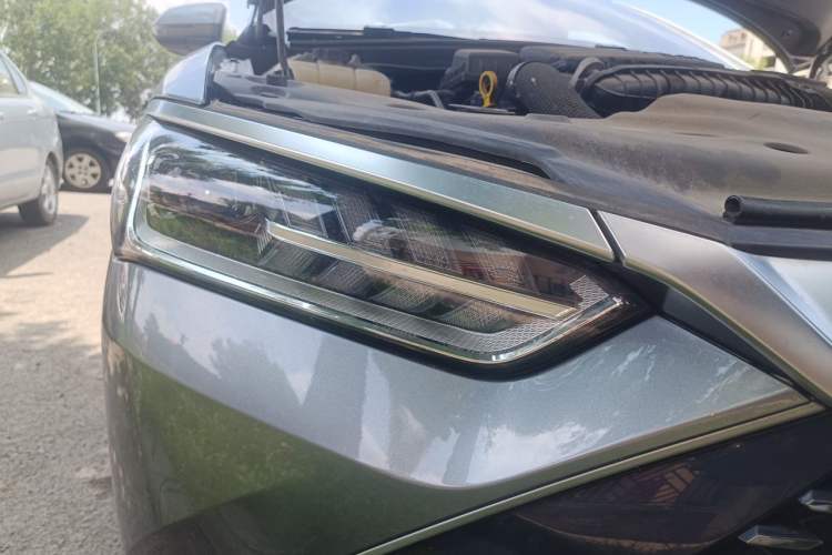 Used BYD Qin PLUS 2021 DM-i 55KM Prestige Model Right Front Headlight