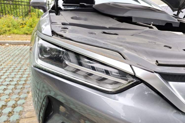 Used BYD Qin PLUS 2021 EV 600KM Flagship Model Right Front Headlight