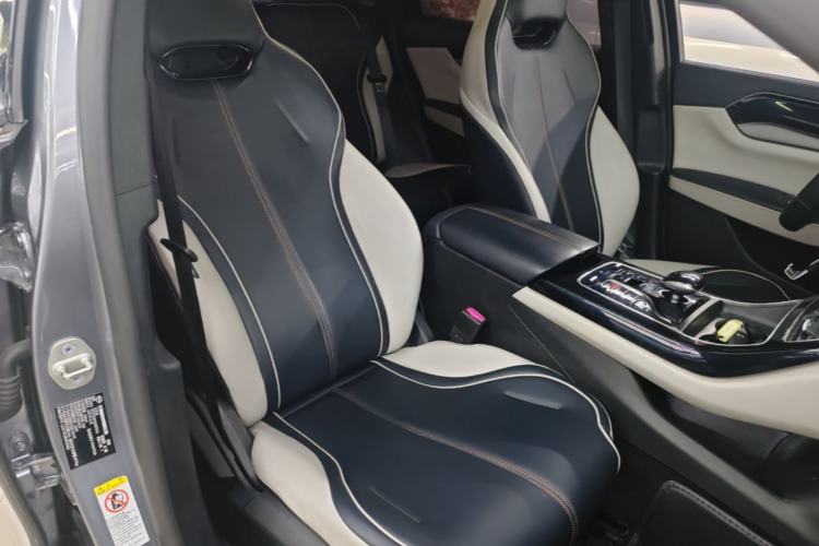 Used BYD Qin PLUS 2021 DM-i 55KM Flagship Model Right Front Seat