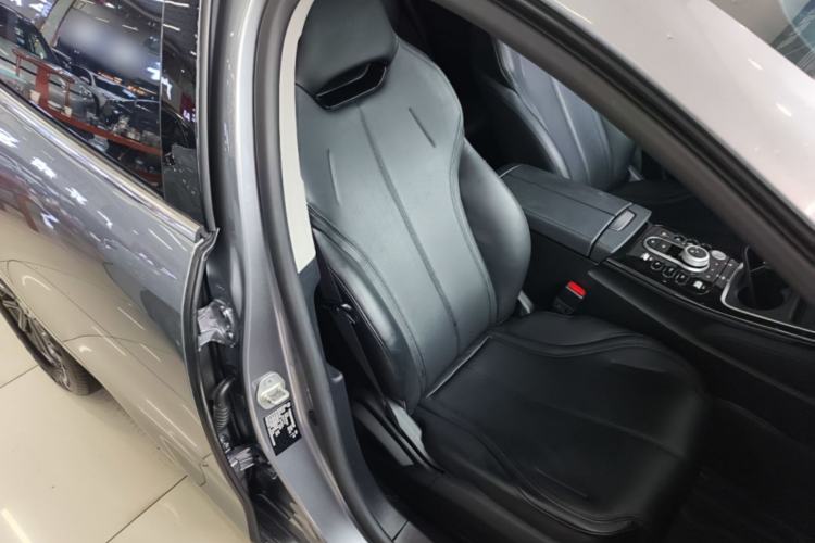 Used BYD Qin PLUS 2021 EV 400KM Leading Comfort Edition Right Front Seat