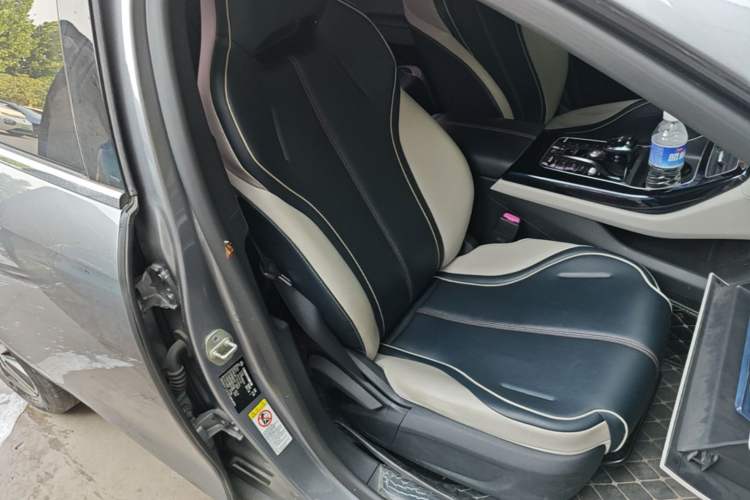 Used BYD Qin PLUS 2021 EV 500KM Luxury Model Right Front Seat
