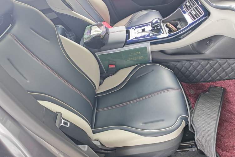 Used BYD Qin PLUS 2021 DM-i 55KM Flagship Model Right Front Seat
