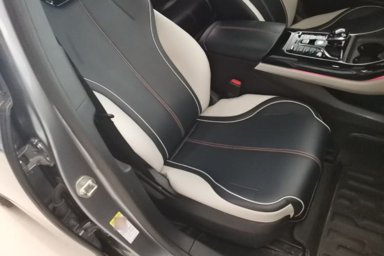 Used BYD Qin PLUS 2021 DM-i 120KM Flagship Model Right Front Seat