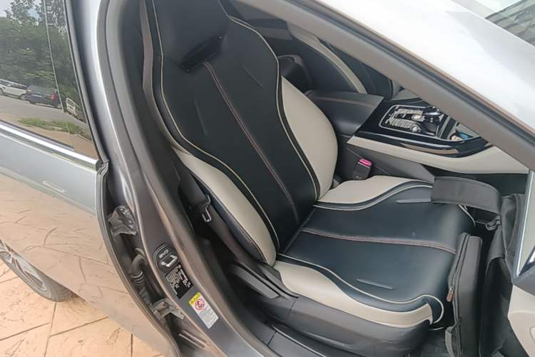 Used BYD Qin PLUS 2021 EV 500KM Luxury Model Right Front Seat