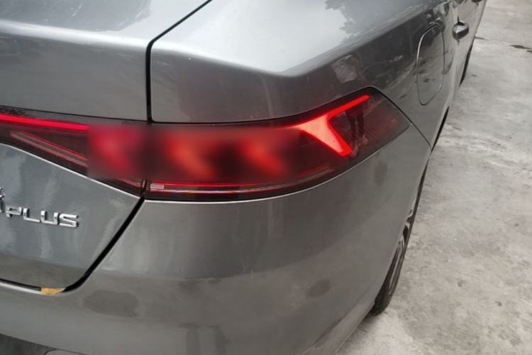 Used BYD Qin PLUS 2021 DM-i 55KM Flagship Model Right Rear Taillight