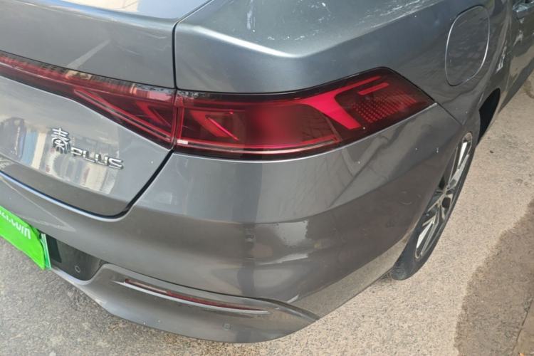 Used BYD Qin PLUS 2021 DM-i 55KM Flagship Model Right Rear Taillight