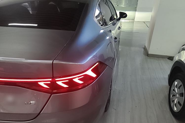 Used BYD Qin PLUS 2021 EV 500KM Luxury Model Right Rear Taillight