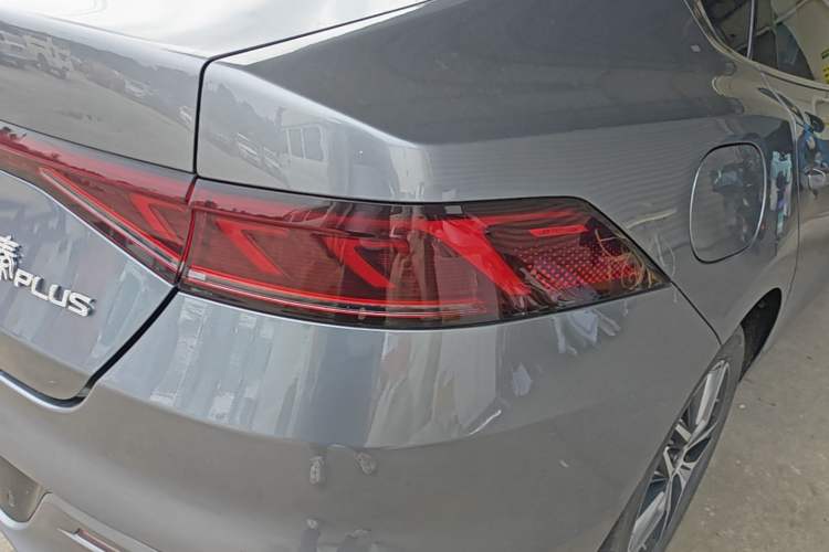 Used BYD Qin PLUS 2021 DM-i 55KM Flagship Model Right Rear Taillight
