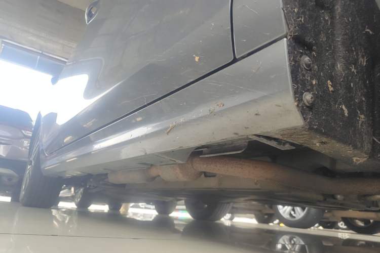 Used BYD Qin PLUS 2021 DM-i 55KM Flagship Model Right Side Sill