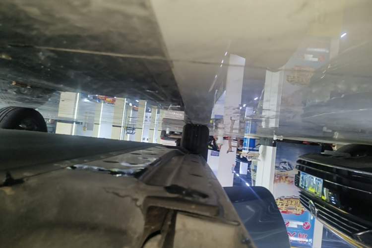 Used BYD Qin PLUS 2021 EV 400KM Luxury Model Right Side Sill
