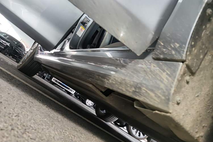 Used BYD Qin PLUS 2021 EV 500KM Premium Model Right Side Sill