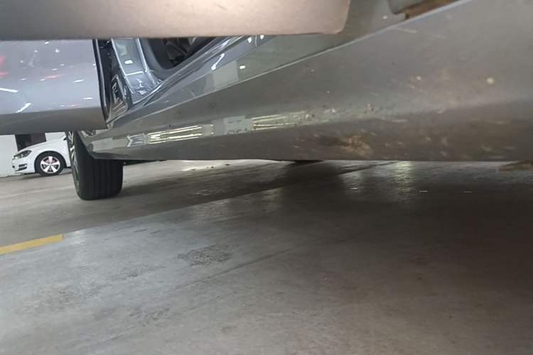 Used BYD Qin PLUS 2021 DM-i 120KM Prestige Model Right Side Sill
