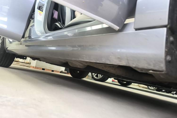 Used BYD Qin PLUS 2021 DM-i 55KM Flagship Model Right Side Sill