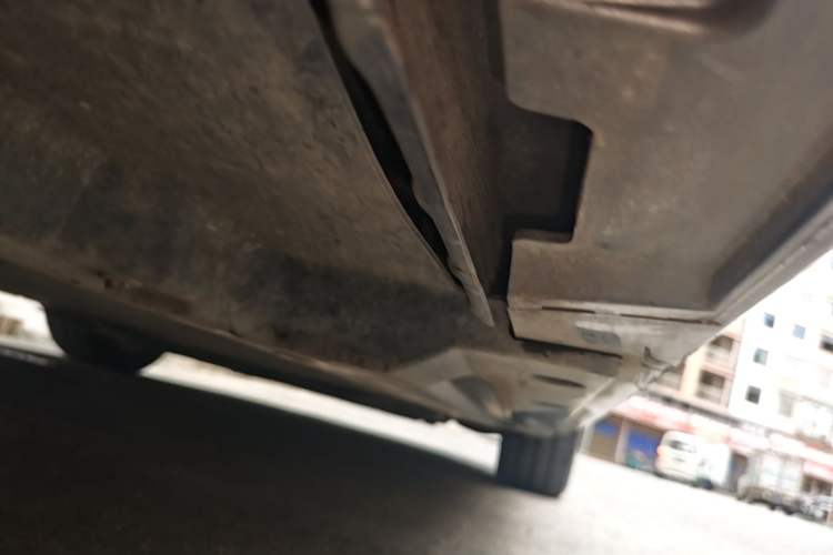 Used BYD Qin PLUS 2021 EV 420KM Commuter Edition Right Side Sill
