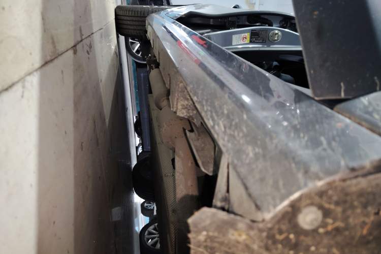 Used BYD Qin PLUS 2021 DM-i 55KM Flagship Model Right Side Sill