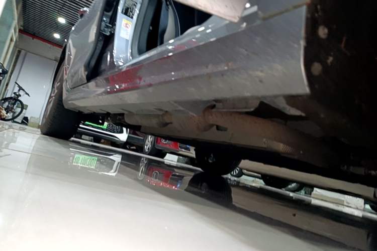 Used BYD Qin PLUS 2021 DM-i 55KM Flagship Model Right Side Sill