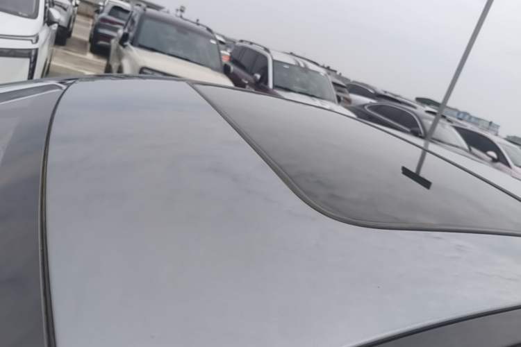 Used BYD Qin PLUS 2021 EV 500KM Luxury Model Roof