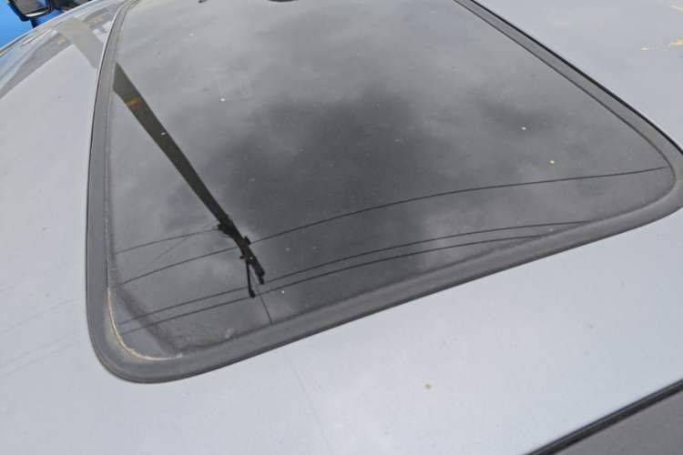 Used BYD Qin PLUS 2021 DM-i 120KM Prestige Model Roof