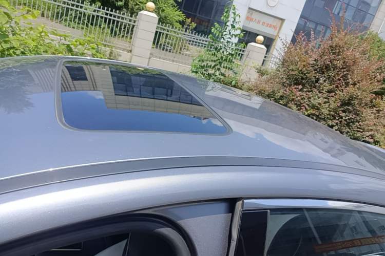 Used BYD Qin PLUS 2021 EV 500KM Luxury Model Roof