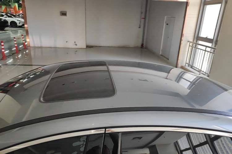 Used BYD Qin PLUS 2021 EV 500KM Premium Model Roof