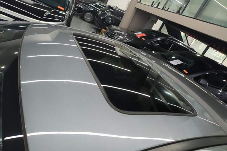 Used BYD Qin PLUS 2021 EV 500KM Luxury Model Roof