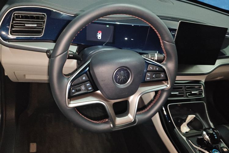 Used BYD Qin PLUS 2021 EV 500KM Luxury Model Steering Wheel