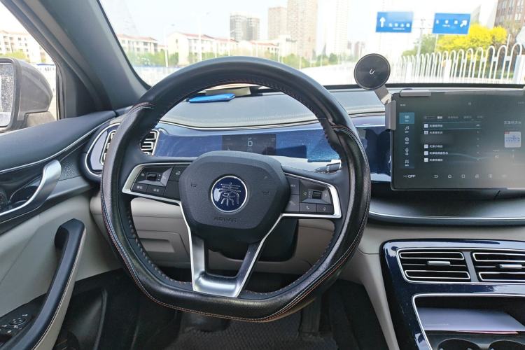 Used BYD Qin PLUS 2021 DM-i 55KM Flagship Model Steering Wheel