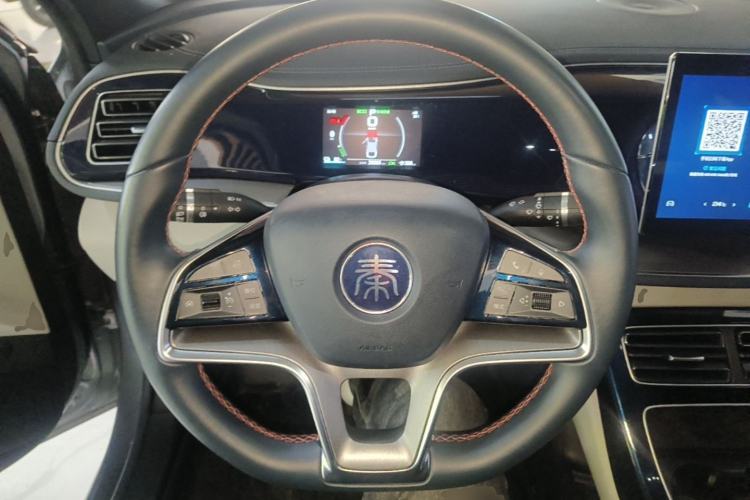 Used BYD Qin PLUS 2021 EV 400KM Luxury Model Steering Wheel