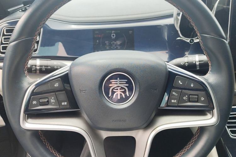 Used BYD Qin PLUS 2021 EV 500KM Luxury Model Steering Wheel