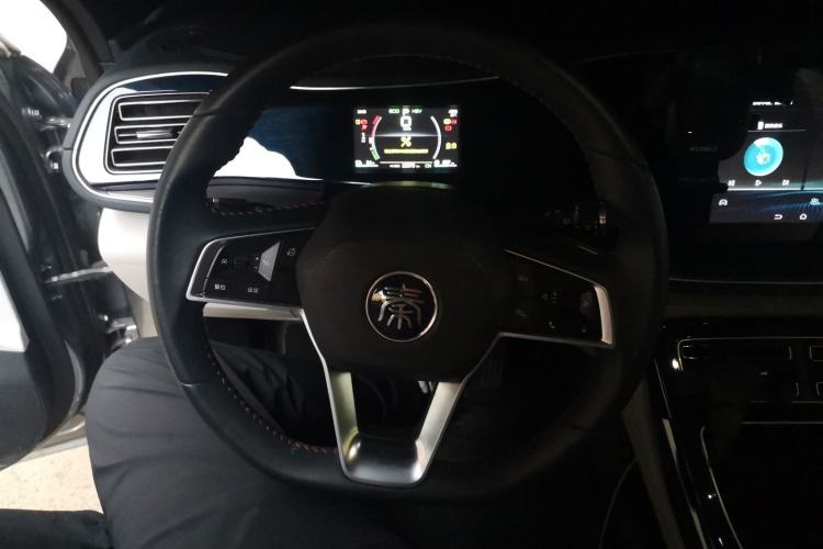 Used BYD Qin PLUS 2021 DM-i 55KM Flagship Model Steering Wheel