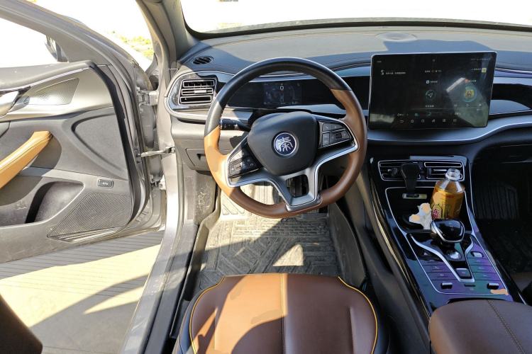 Used BYD Qin PLUS 2021 DM-i 120KM Flagship Model Steering Wheel