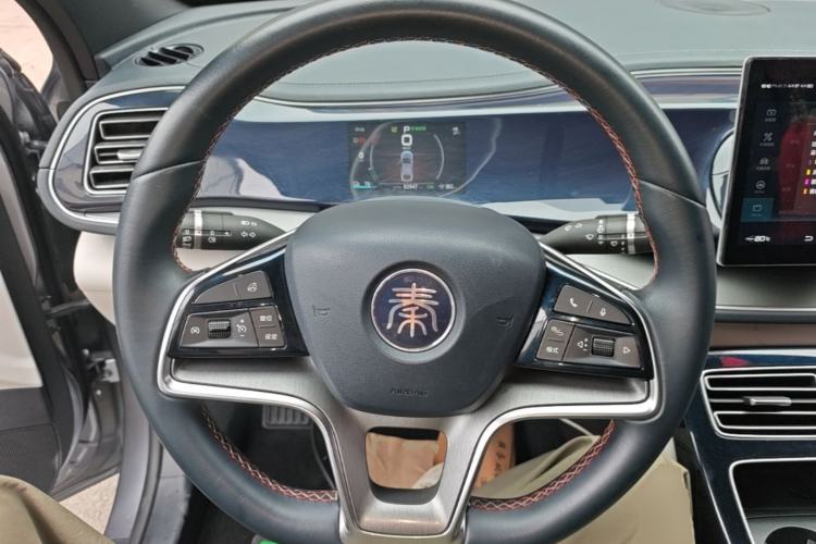 Used BYD Qin PLUS 2021 EV 500KM Luxury Model Steering Wheel