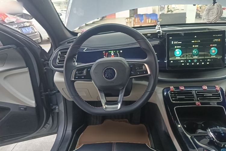 Used BYD Qin PLUS 2021 DM-i 120KM Prestige Model Steering Wheel