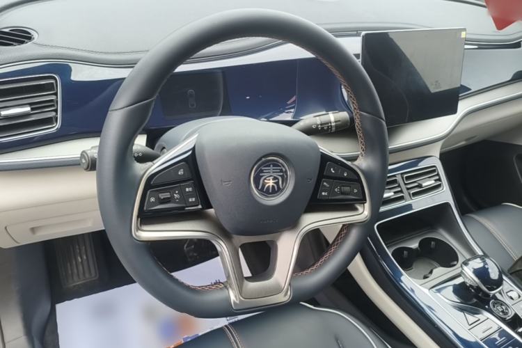 Used BYD Qin PLUS 2021 EV 500KM Luxury Model Steering Wheel