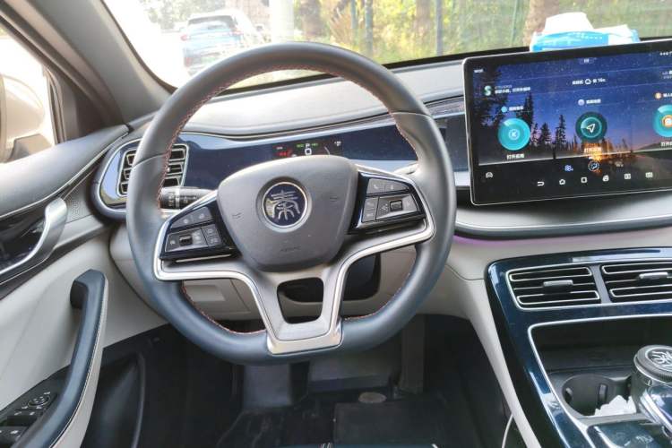 Used BYD Qin PLUS 2021 DM-i 120KM Flagship Model Steering Wheel