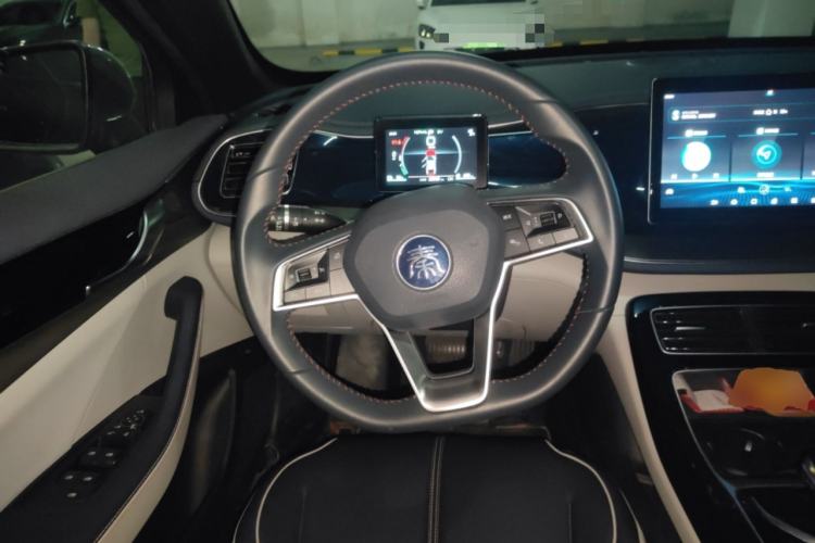 Used BYD Qin PLUS 2021 DM-i 55KM Flagship Model Steering Wheel