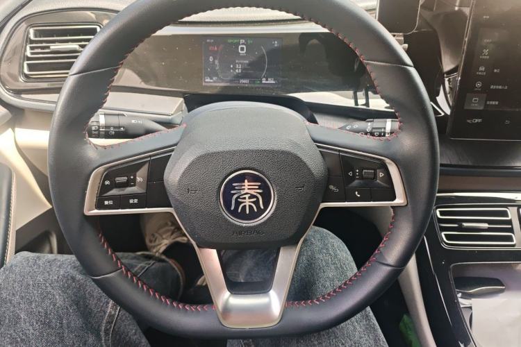 Used BYD Qin PLUS 2021 DM-i 55KM Prestige Model Steering Wheel