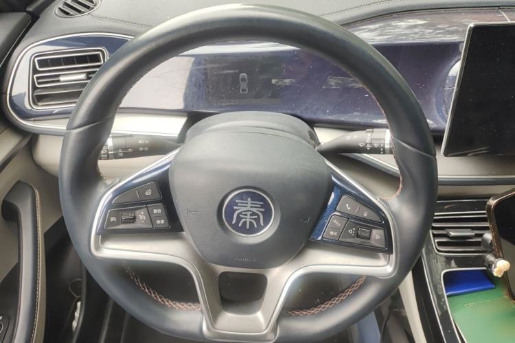 Used BYD Qin PLUS 2021 EV 500KM Luxury Model Steering Wheel