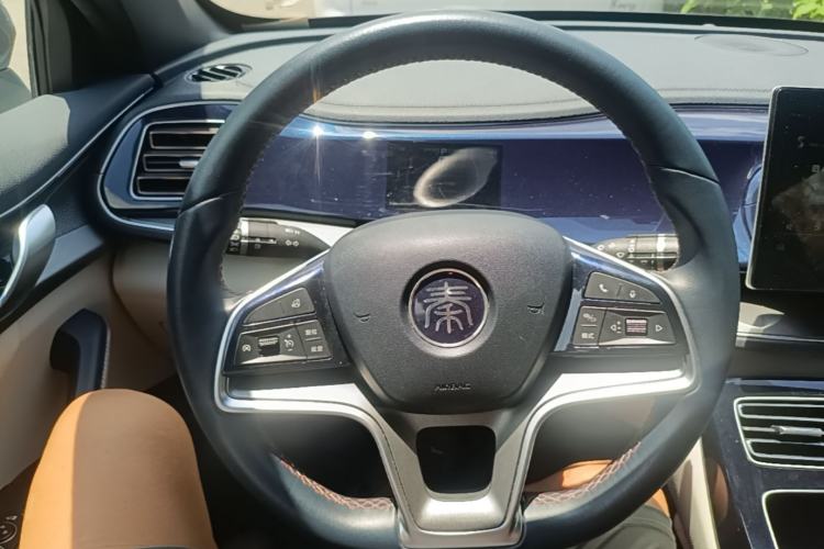 Used BYD Qin PLUS 2021 EV 500KM Luxury Model Steering Wheel